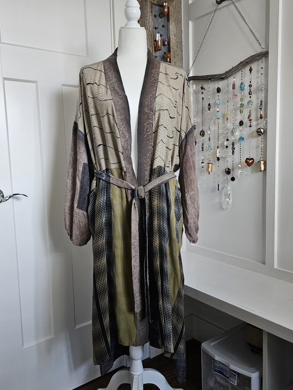 Kantha Bae OS Crepe Wanderer Robe Kimono Belted Duster KB05